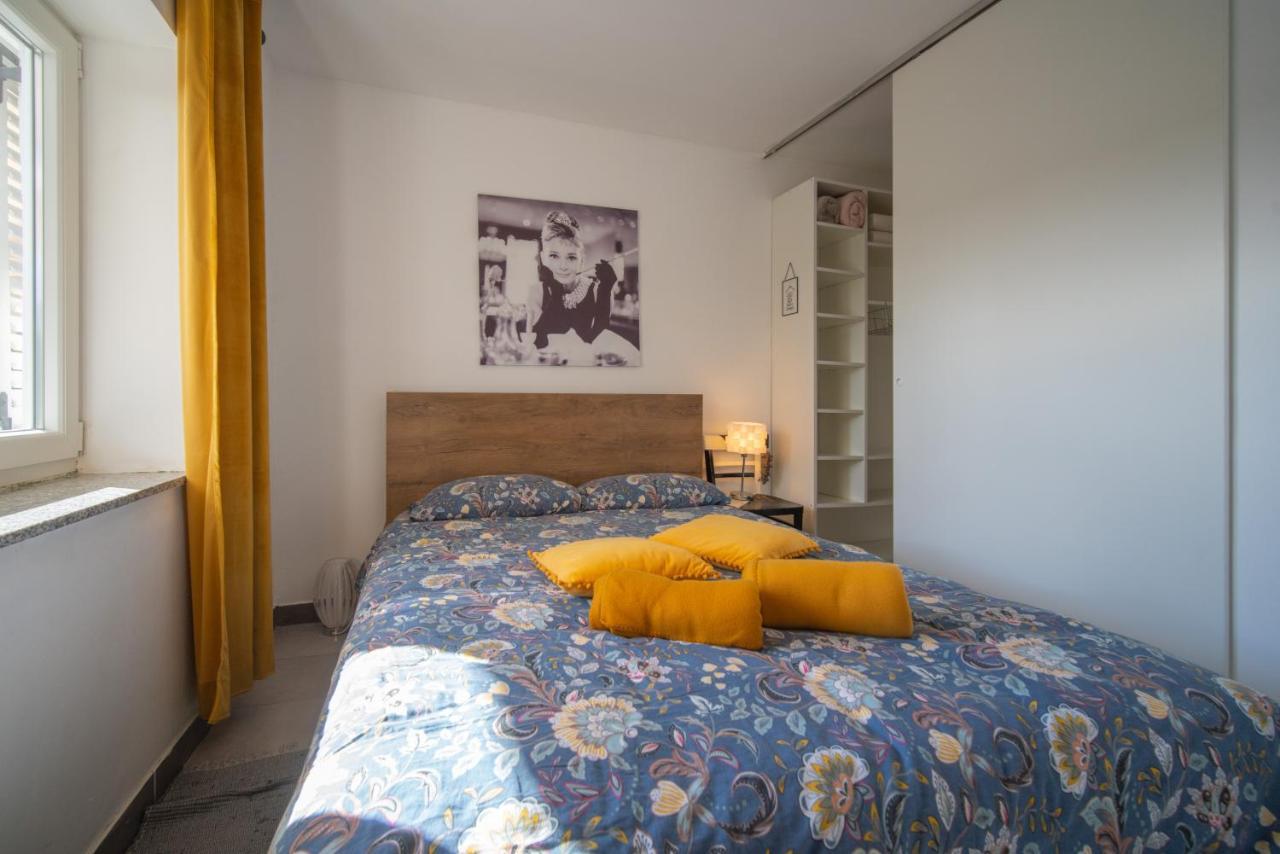 Apartman Zara มาทุลยี ภายนอก รูปภาพ